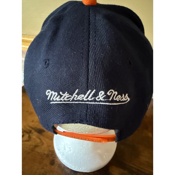 Mitchell & Ness Chicago Bears Navy & Orange Adjustable Snapback Hat - Picture 5 of 16